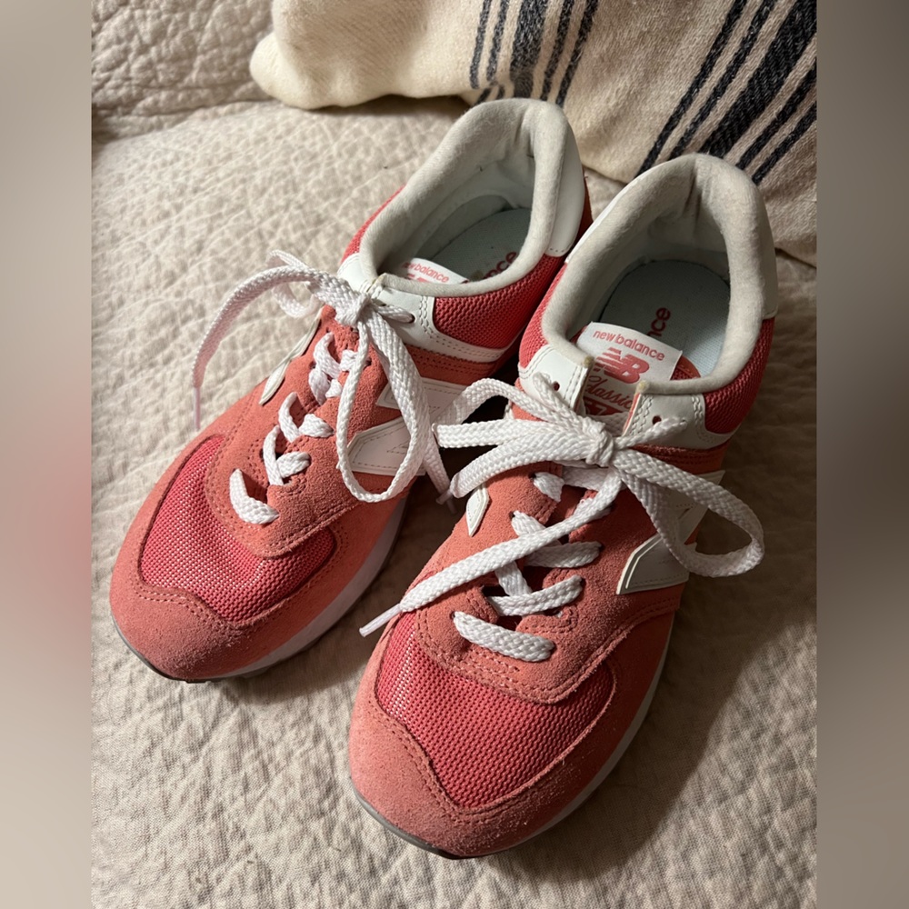 Women’s New Balance 574 8.5